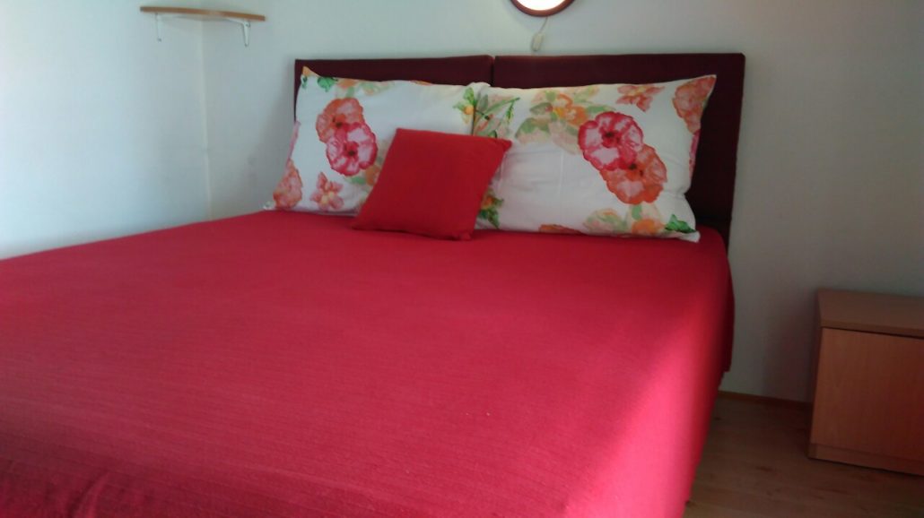 Green Apartment — Sea view, terrace for 2
